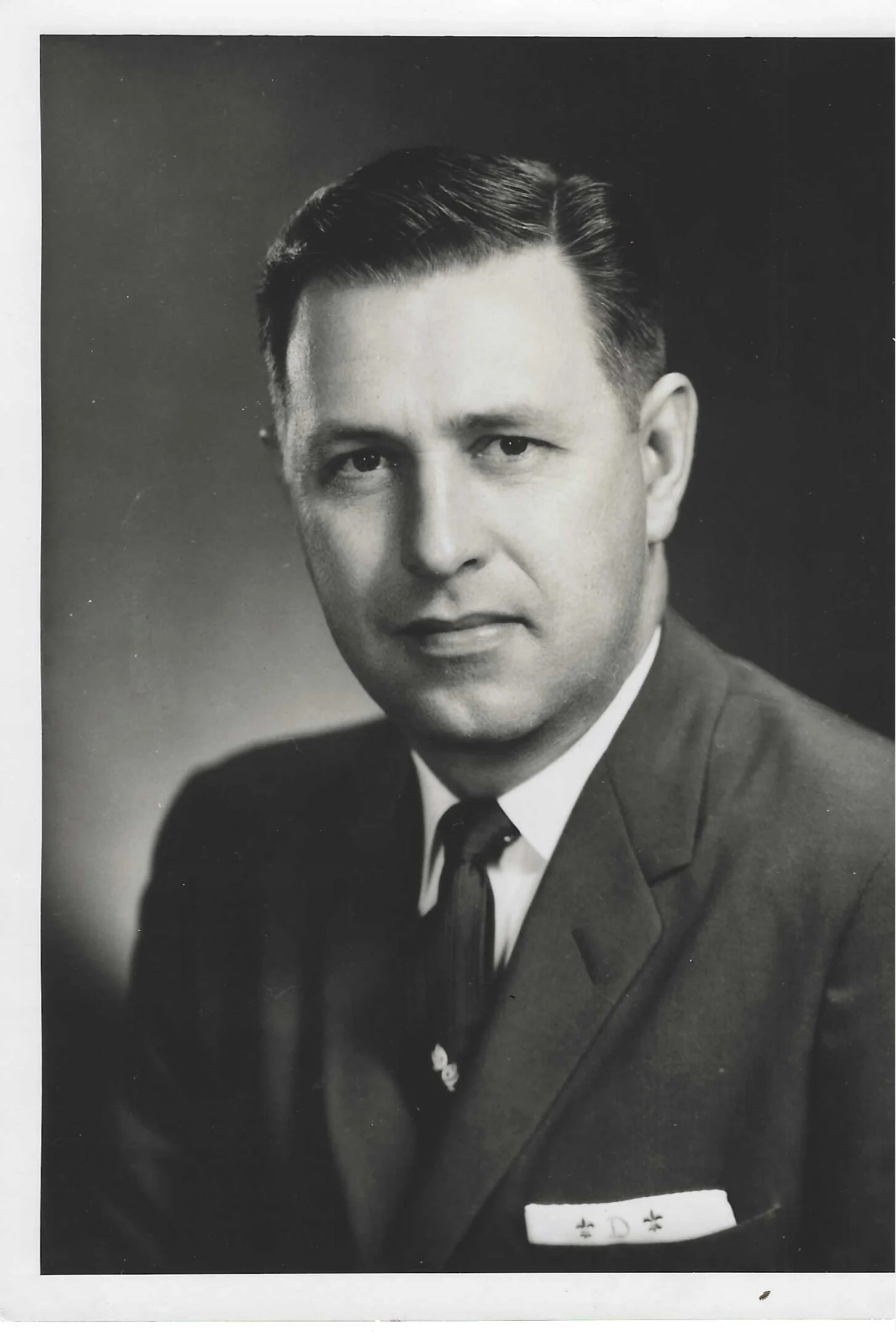 Inductees: Louis Derteen Jr.